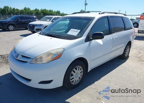 2008 Toyota Sienna Ce/Le z USA, uszkodzony, nr VIN 5TDZK23C28S161171